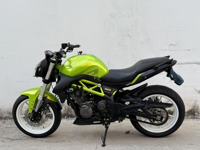 二手贝纳利蓝宝龙 BN302S