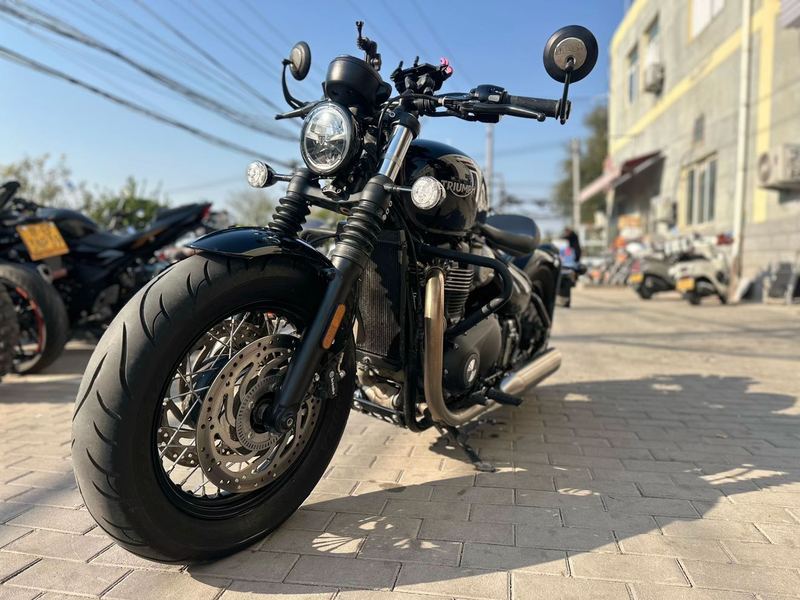 二手凯旋Bonneville Bobber