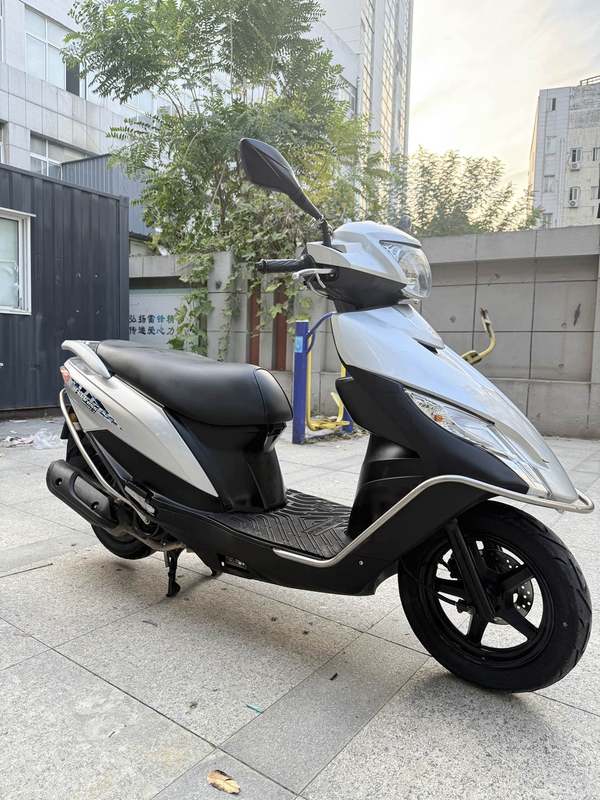 二手济南铃木优友 UU125i