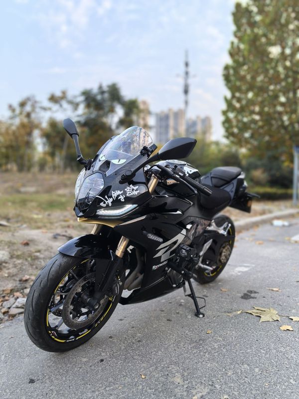 二手贝纳利龙卷风 Tornado 402R