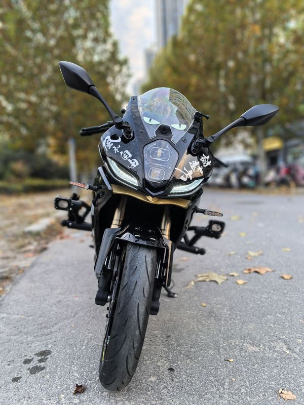 二手贝纳利龙卷风 Tornado 402R