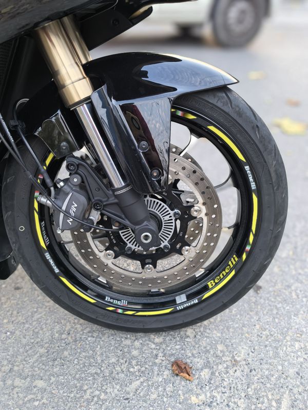 二手贝纳利龙卷风 Tornado 402R