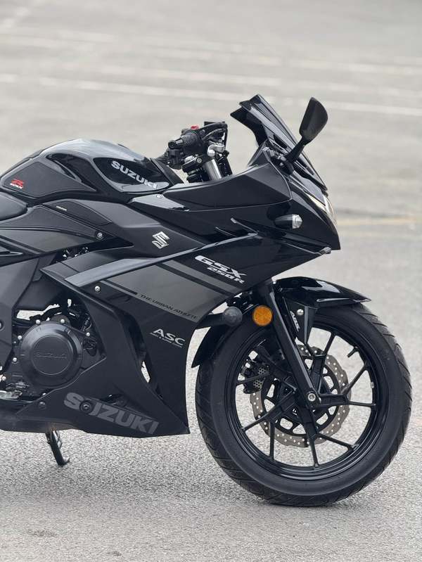 二手豪爵铃木GSX250R