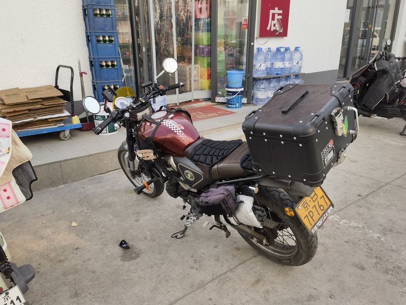 二手五羊本田鸷道 CB190SS