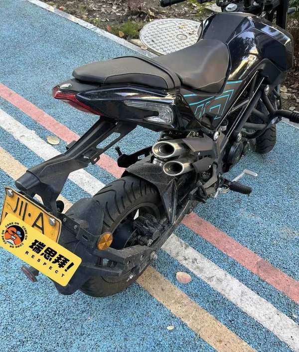 二手贝纳利小暴龙TNT125