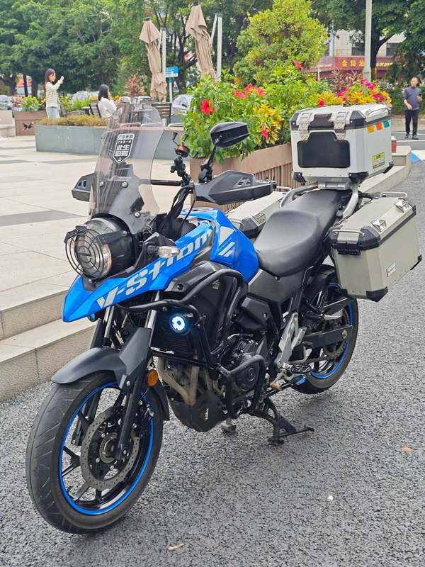 二手豪爵铃木DL250