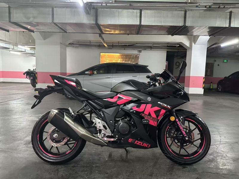 二手豪爵铃木GSX250R