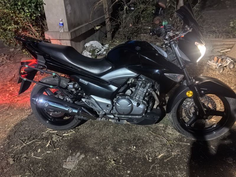 二手豪爵铃木骊驰 GW250