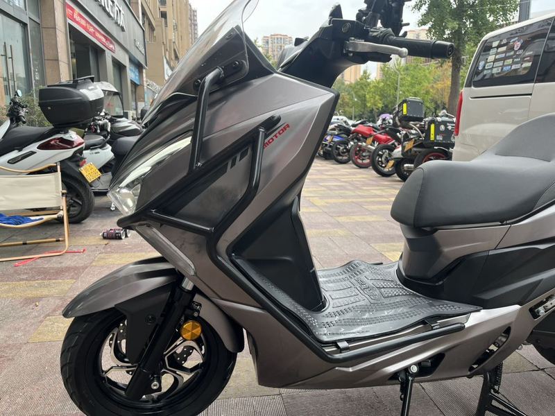 二手QJMOTOR鸿250