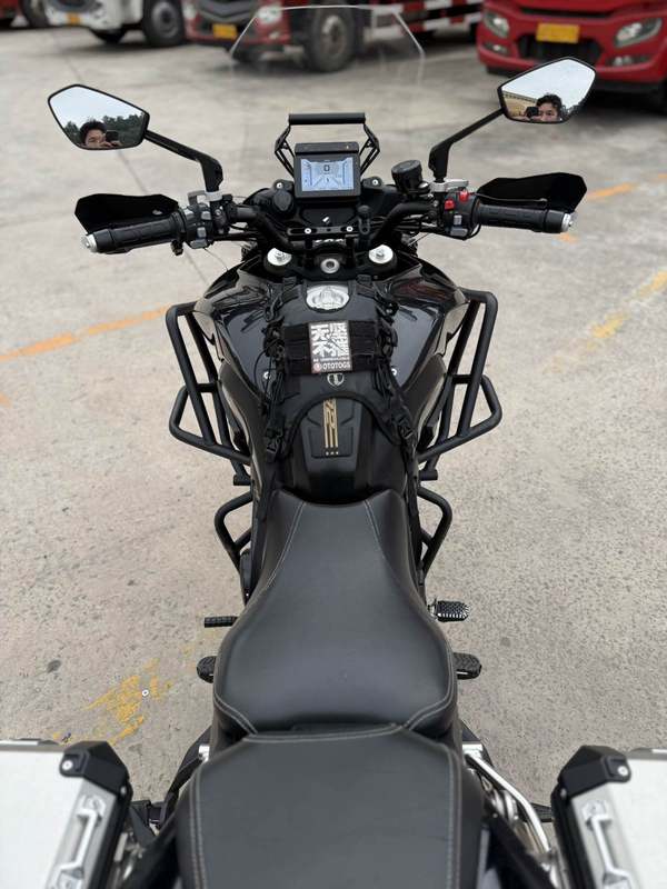 二手贝纳利TRK702