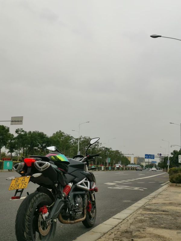 二手贝纳利TNT600i