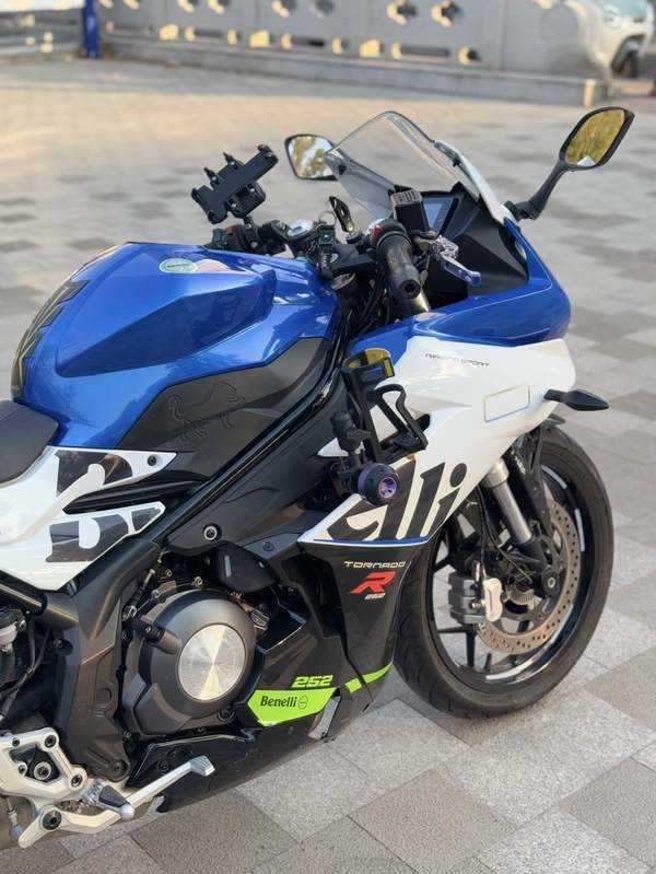 二手贝纳利龙卷风 Tornado 252R