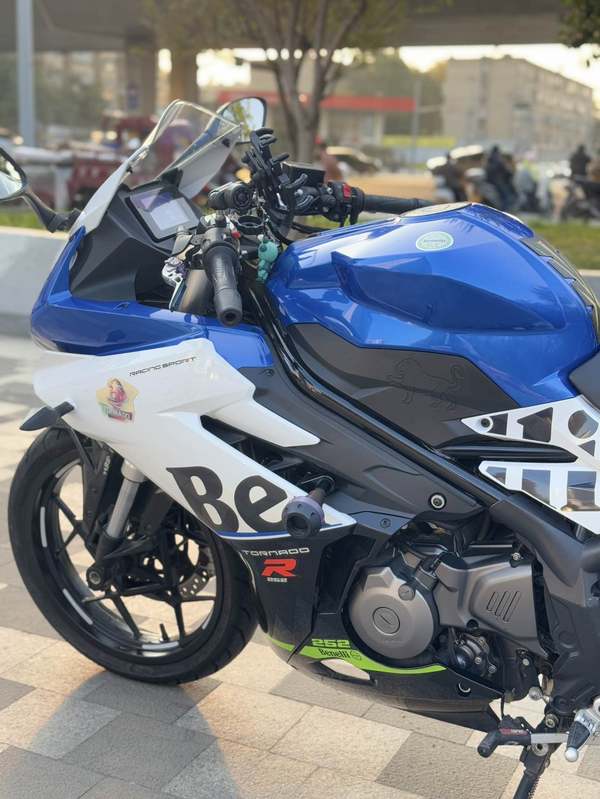 二手贝纳利龙卷风 Tornado 252R