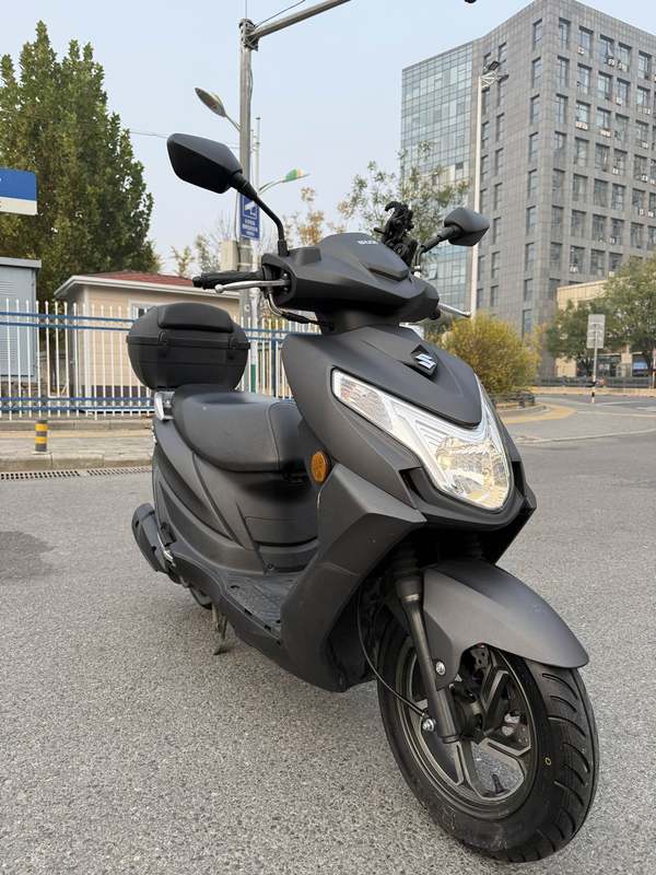 二手济南铃木优驿 UE125T