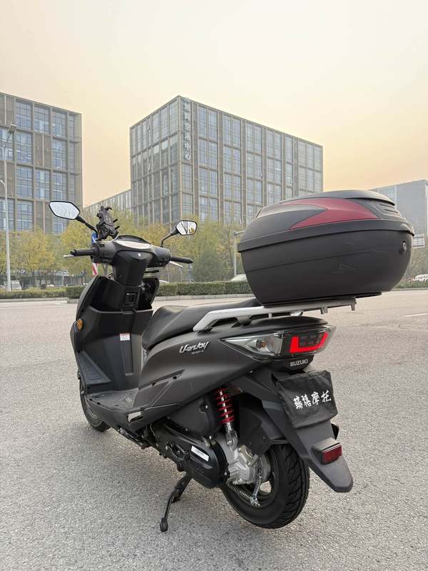 二手济南铃木优驿 UE125T