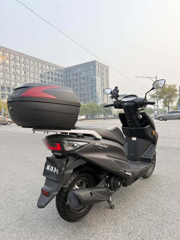 二手济南铃木优驿 UE125T