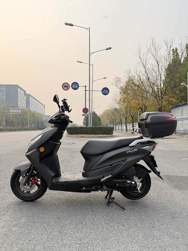 二手济南铃木优驿 UE125T