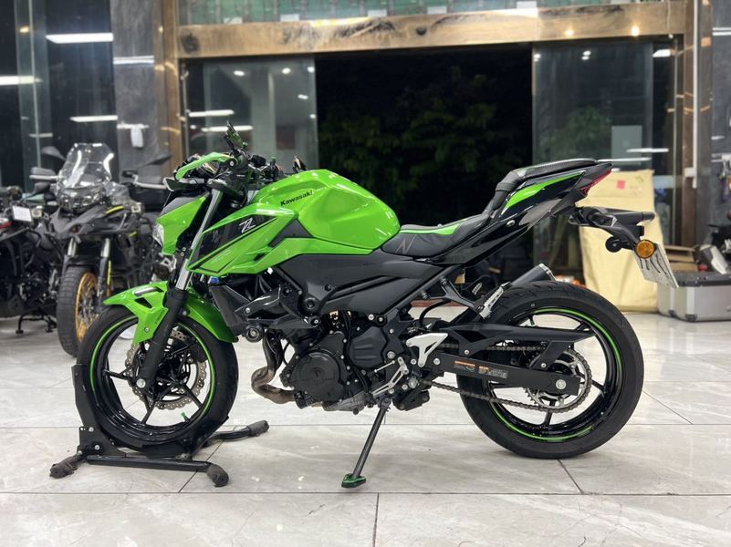 二手川崎Z400