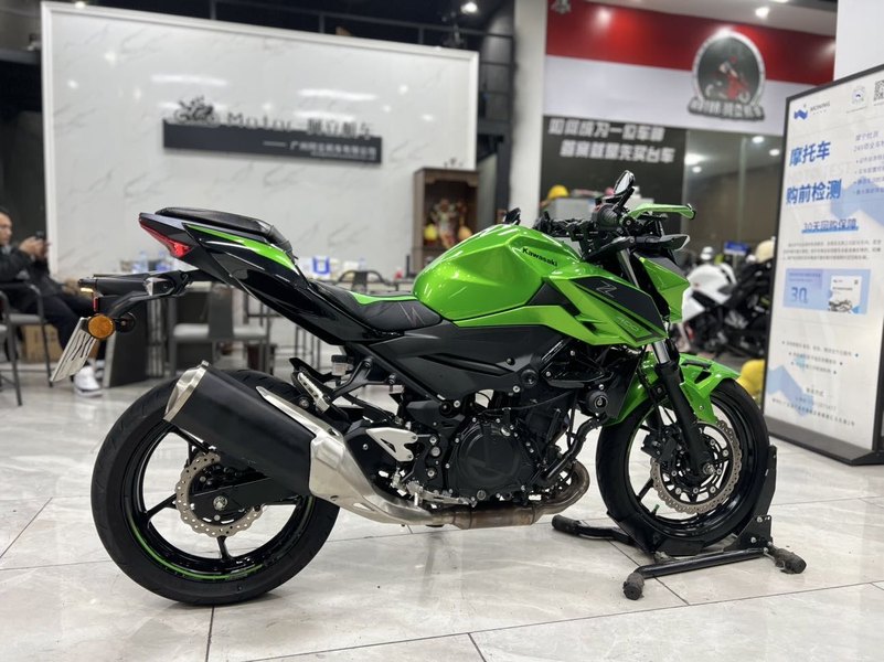 二手川崎Z400