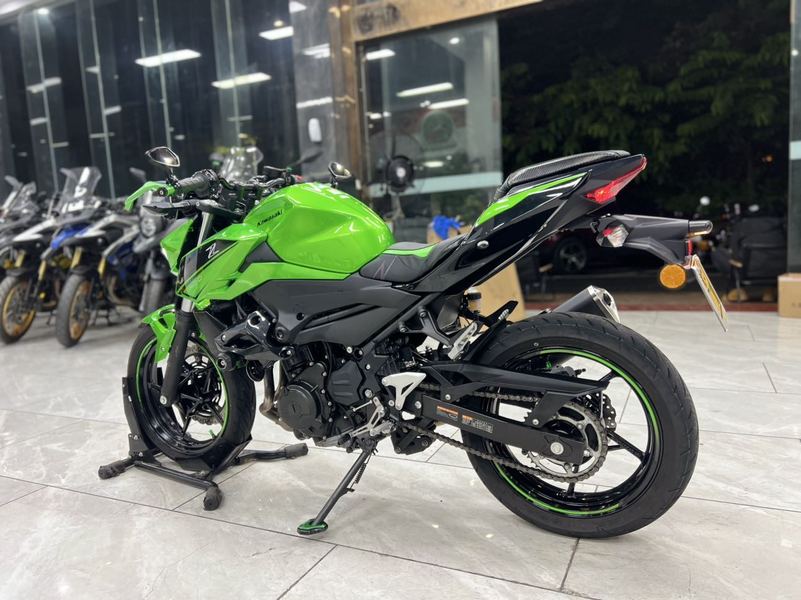 二手川崎Z400