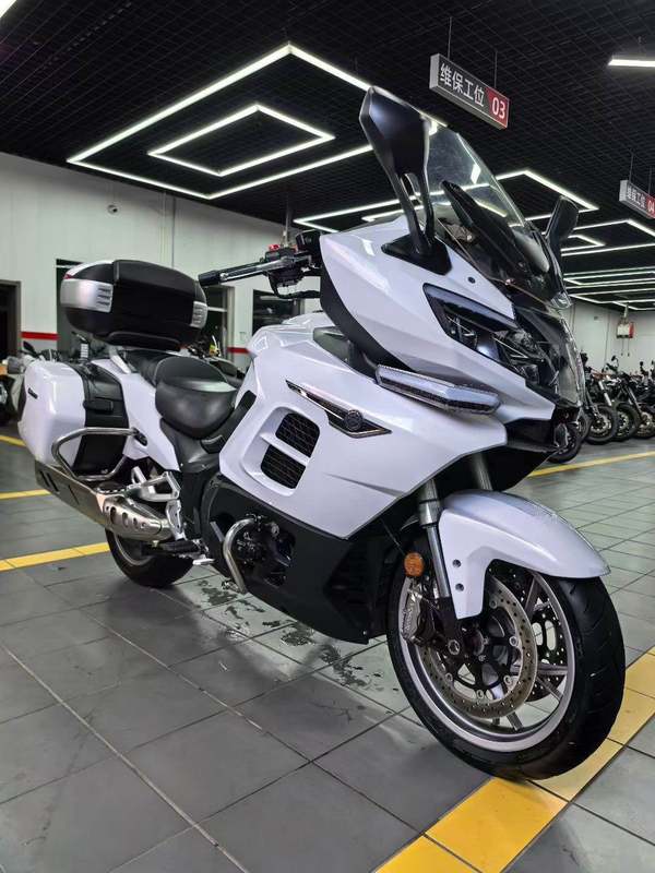 二手贝纳利1200GT