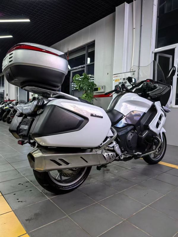 二手贝纳利1200GT