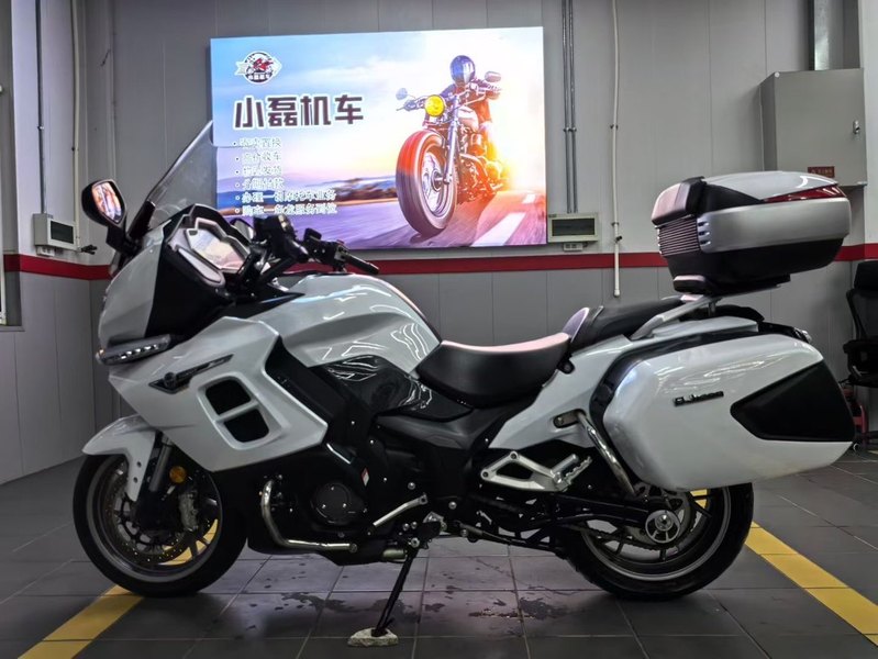 二手贝纳利1200GT