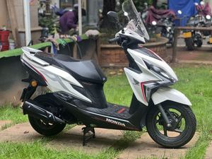 二手新大洲本田裂行 RX125Fi