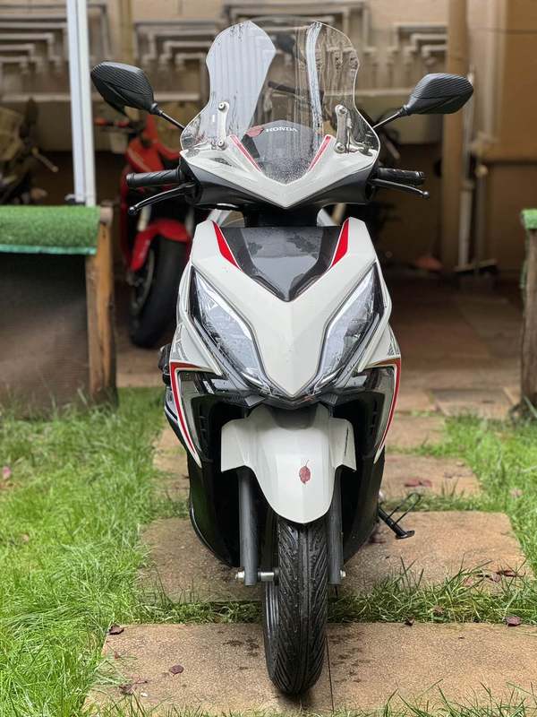 二手新大洲本田裂行 RX125Fi