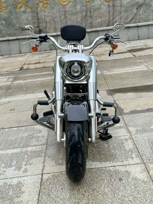 二手哈雷戴维森肥仔 Fat Boy