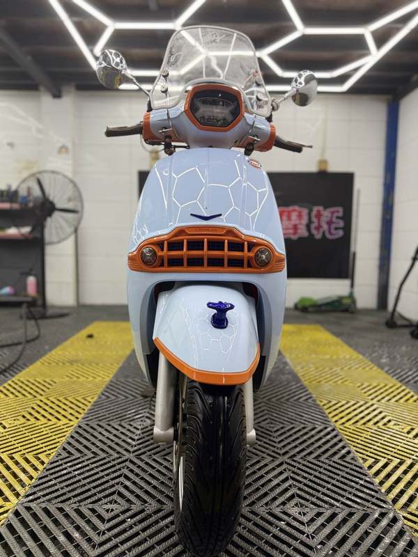 二手维多利亚Sixties 300i