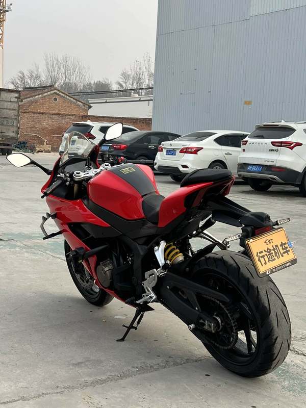 二手QJMOTOR赛800