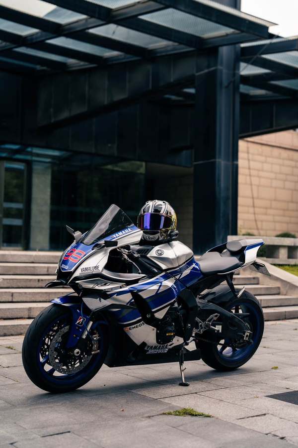 二手雅马哈YZF-R1