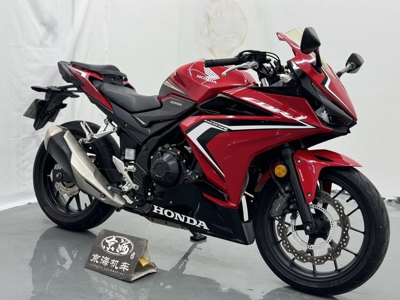 二手本田CBR400R