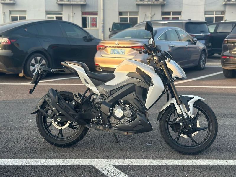 二手贝纳利小迅龙 BN150S