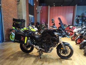 二手贝纳利TRK702