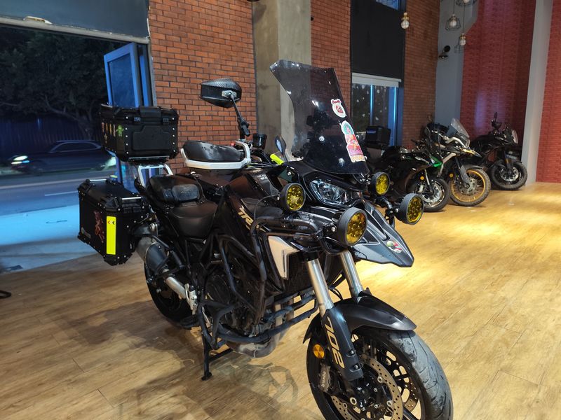 二手贝纳利TRK702