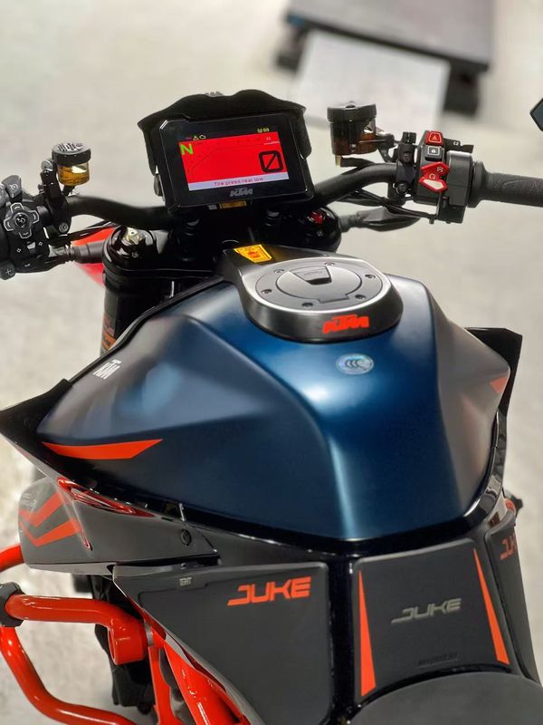 二手KTMR2R1290 Super Duke