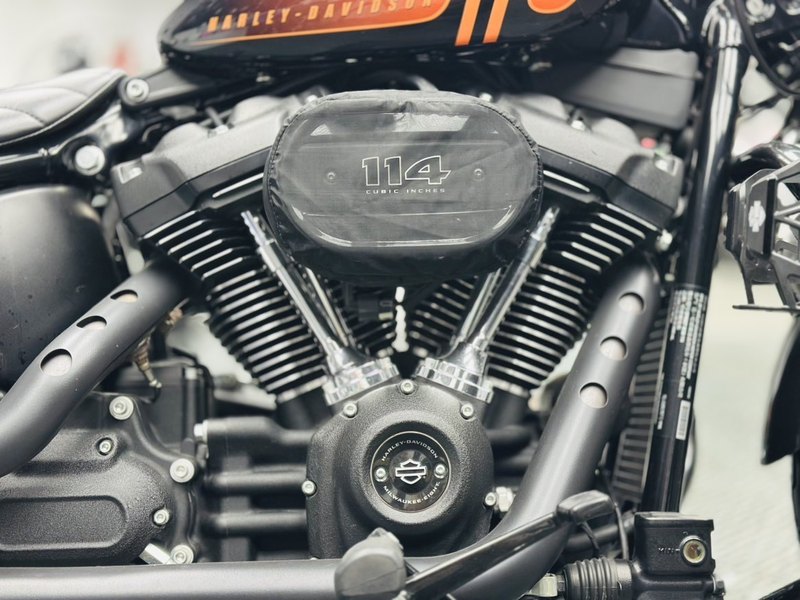 二手哈雷戴维森街霸 Street Bob