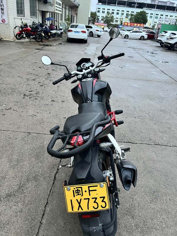 二手贝纳利小黄龙 TNT25