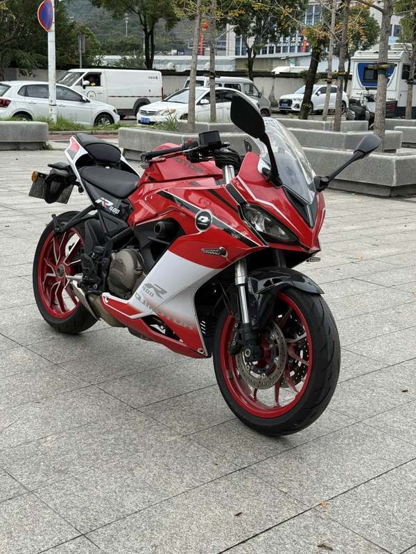 二手QJMOTOR赛400