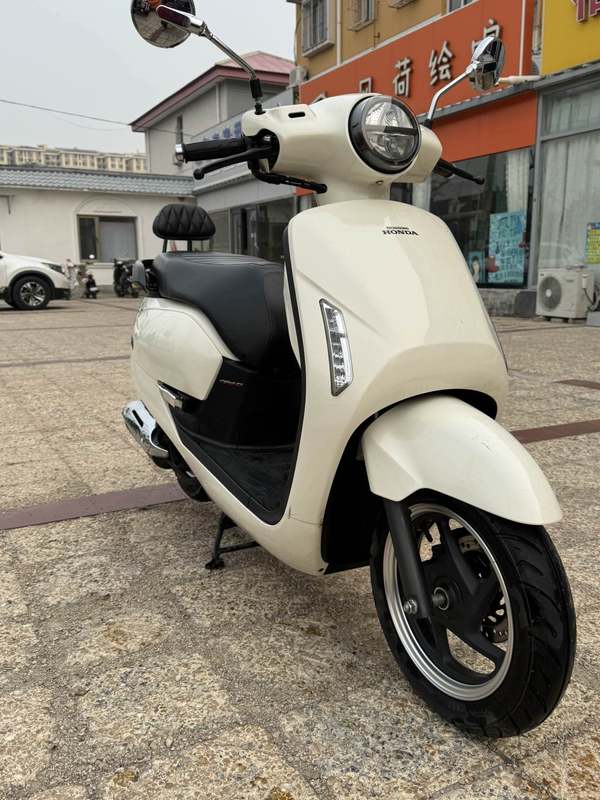 二手新大洲本田NS125LA