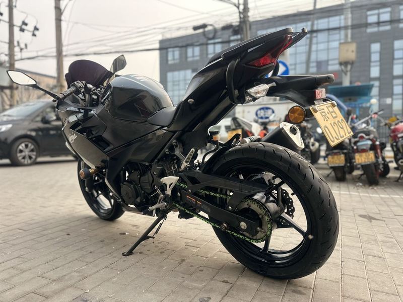 二手川崎Ninja 400
