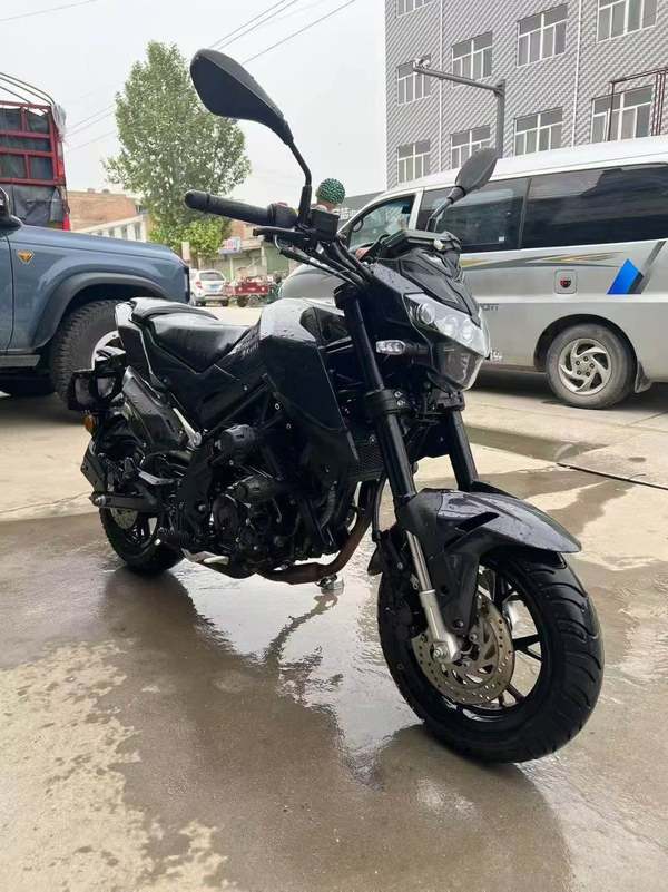 二手贝纳利小暴龙TNT125