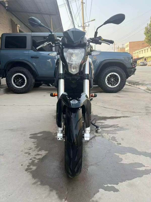 二手贝纳利小黄龙 TNT25