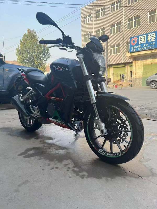 二手贝纳利小黄龙 TNT25