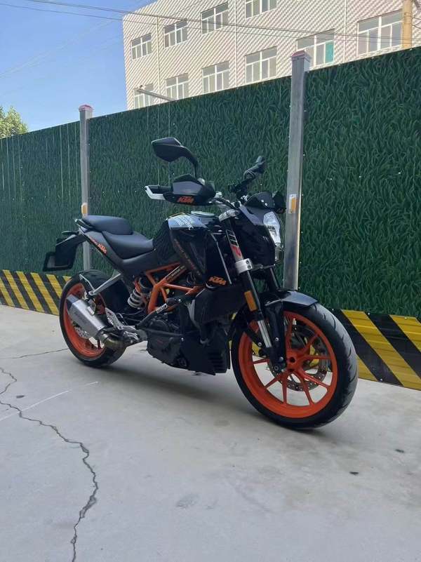 二手KTMR2R390 Duke