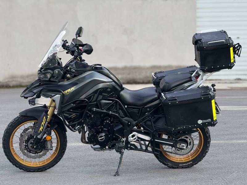 二手贝纳利TRK702