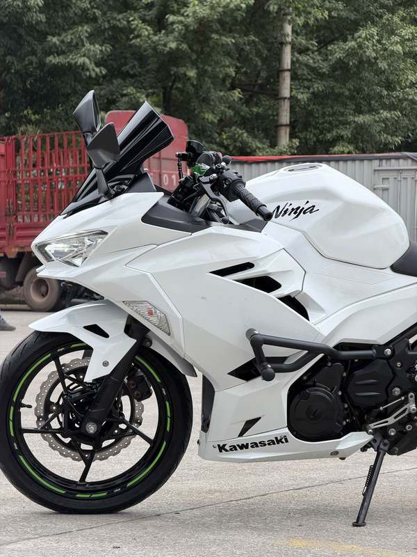 二手川崎Ninja 400