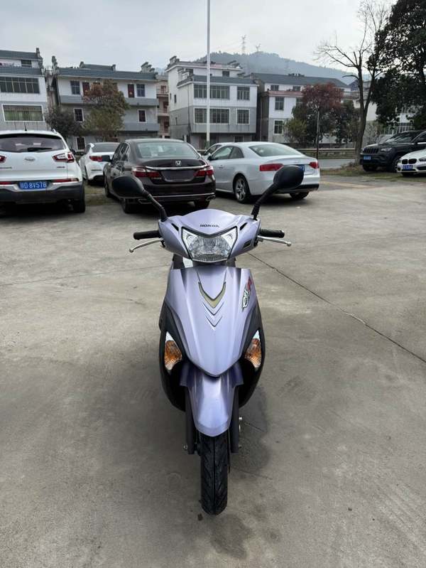 二手新大洲本田E影110 FI